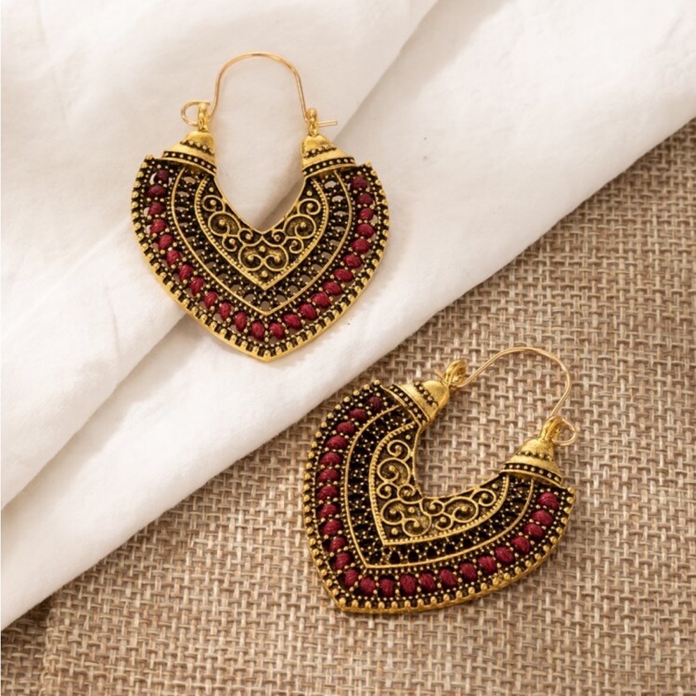 Elegant Gold and Red‎ braided Arabic style Hoop Earrings
